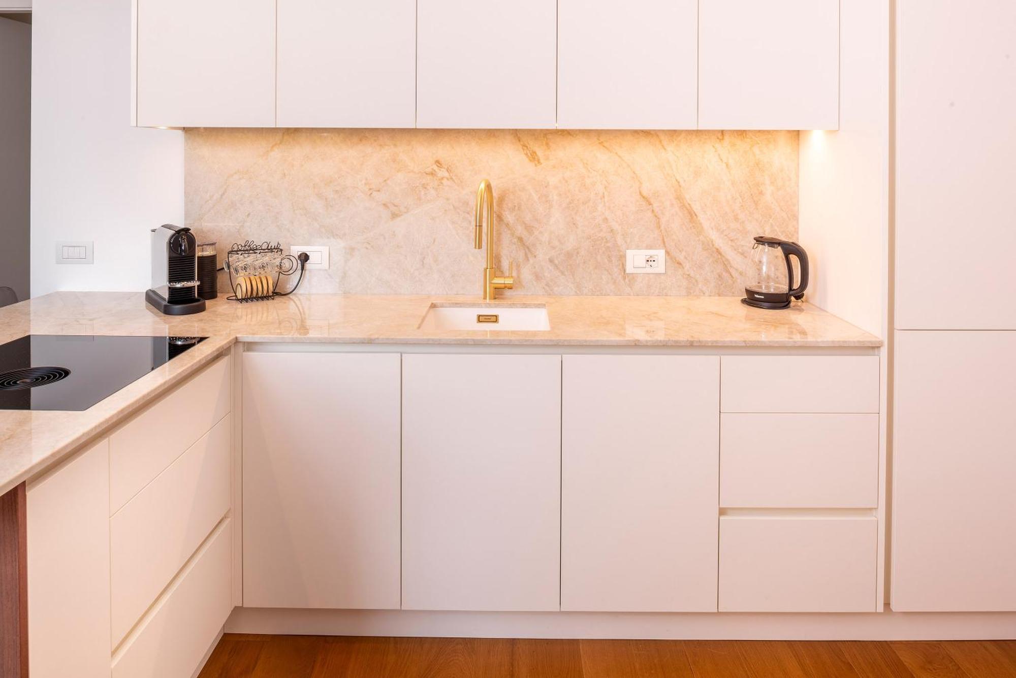 Lifestyle Apartments Dante 巴多利诺 外观 照片
