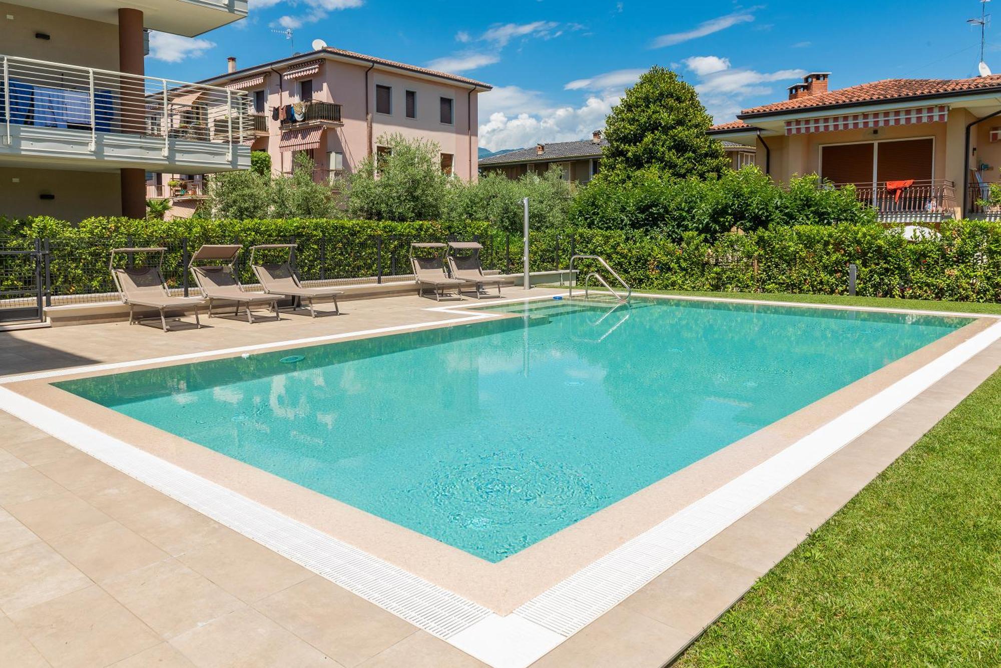Lifestyle Apartments Dante 巴多利诺 外观 照片