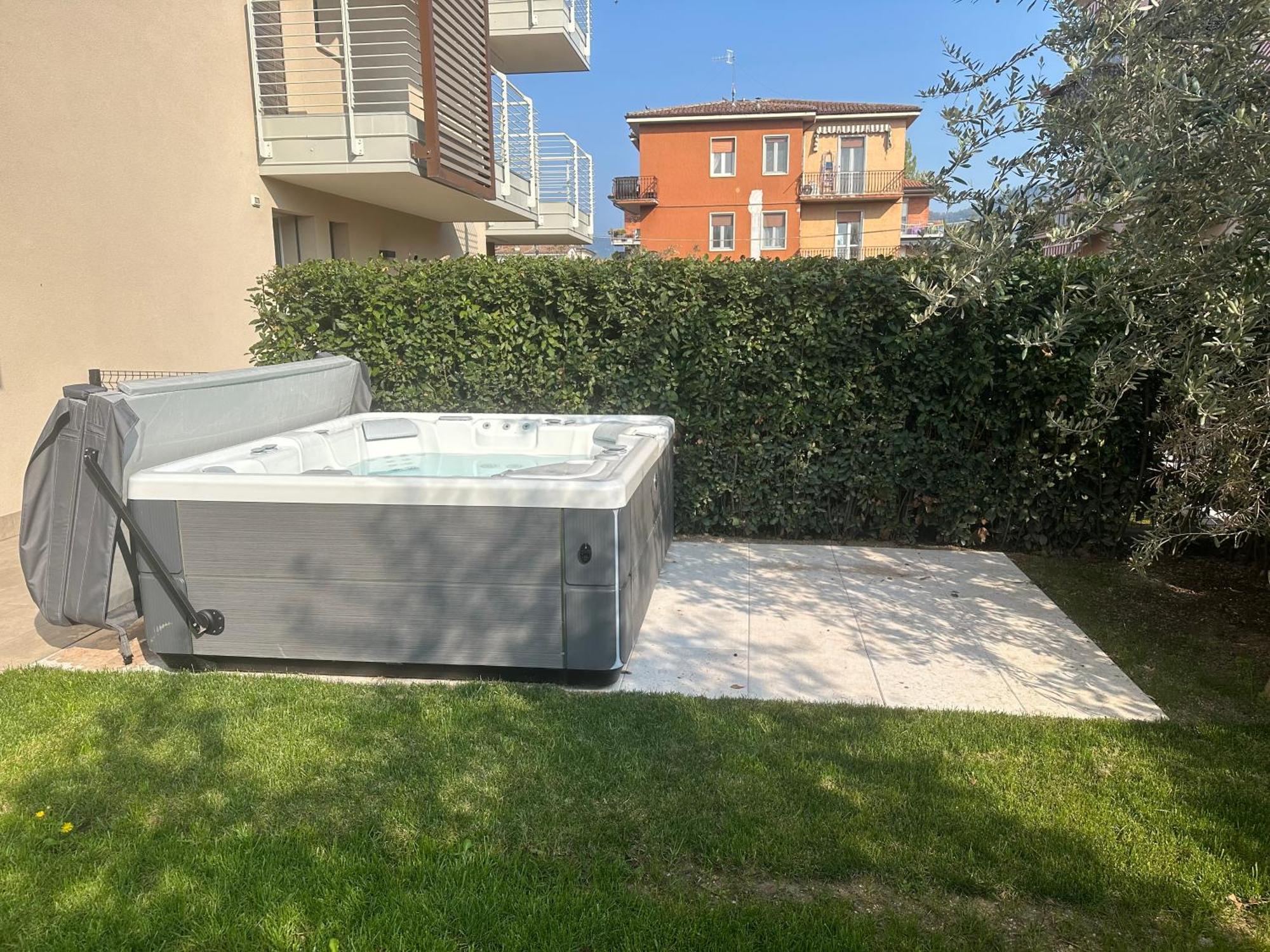 Lifestyle Apartments Dante 巴多利诺 外观 照片